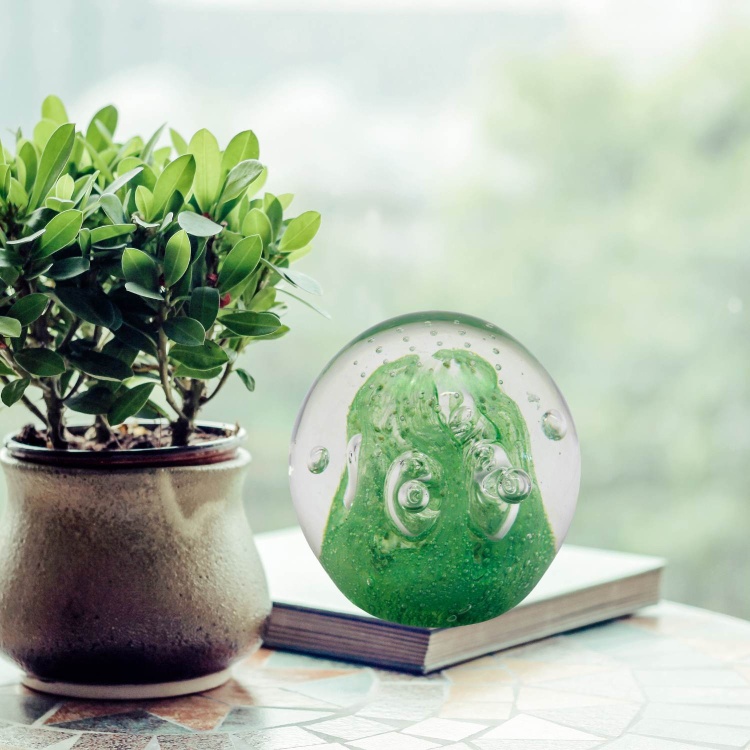 Handblown Zibo Art Glass Paperweight (Glow in Dark)