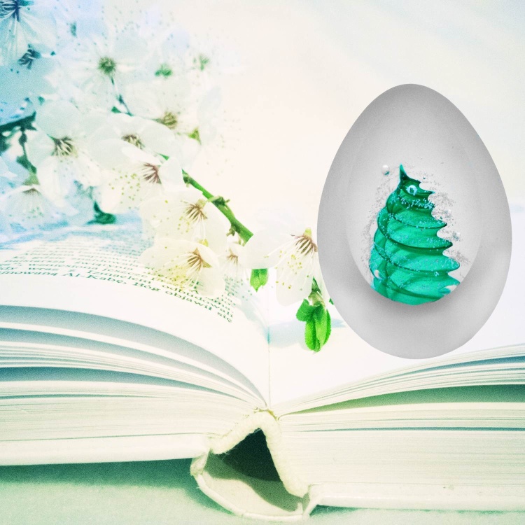 Handblown Zibo Art Glass Paperweight Frosted Green Egg Shape