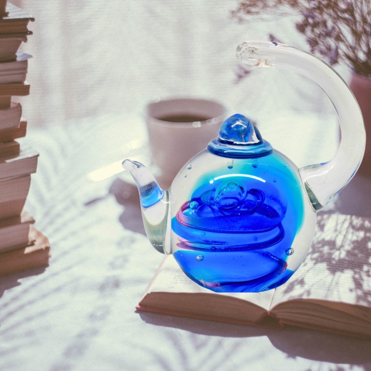 Handblown Zibo Glass Teapot - Ring Holder - Gift Boxed