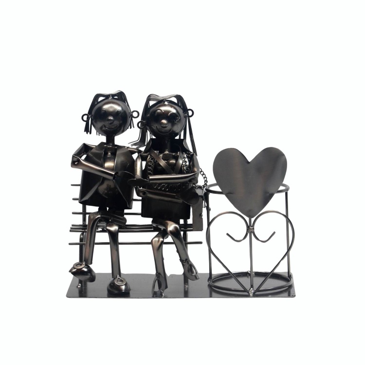 Wine Bottle Holder - Couple on bench with Heart